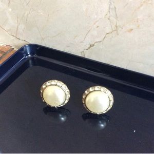 Vintage Faux Pearl Button Gold Tone Clip-On Earrings